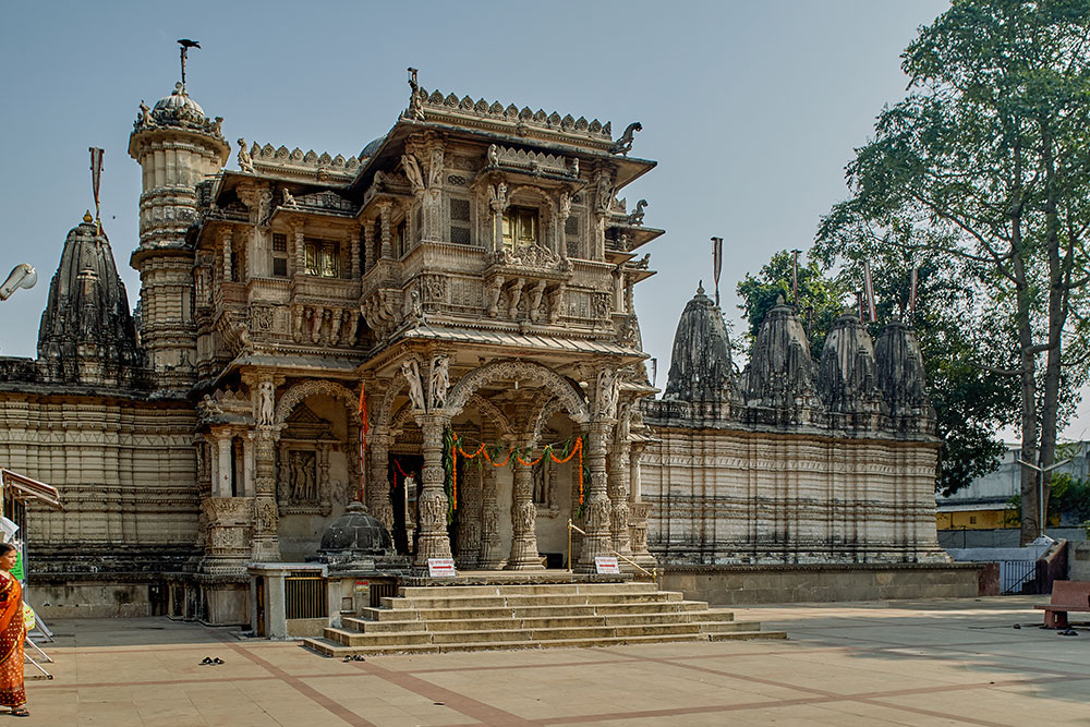 Hutheesing Jain Temple